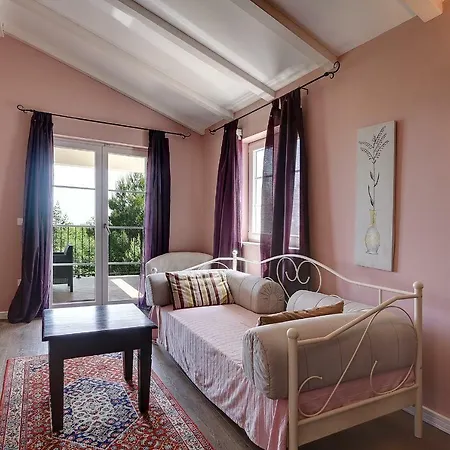 Villa Oliva Krnica