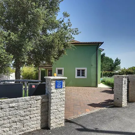 Villa Oliva Krnica